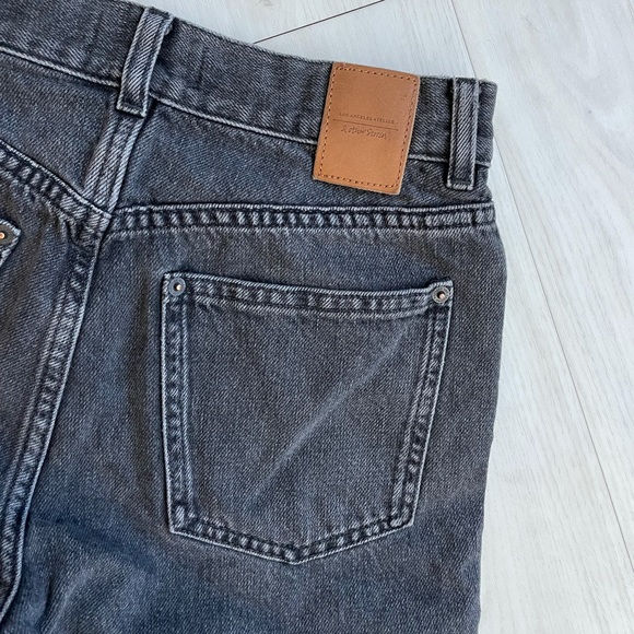 & other stories raw edge faded black jeans sz 26 - Picture 6 of 9